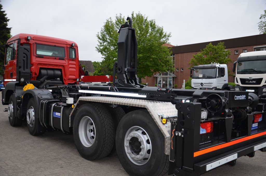 Combilift CL35.72 von Velsycon mit Zusatzoption - 2-Taschenanlage