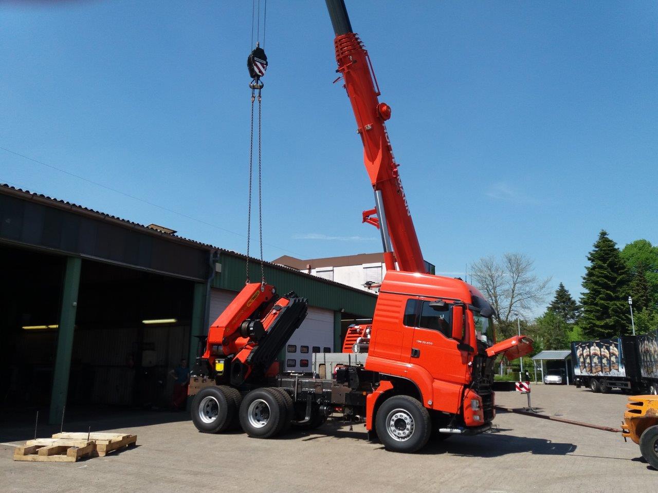 vehicle construction - crane design - loading crane construction