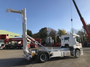 MSTS-Lift - Senkrechtsteller - Container Transport velsycon