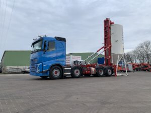 Auslieferung velsycon Combilift CL 35.72 für Wechselsilos und Abrollcontainer nach Bayern